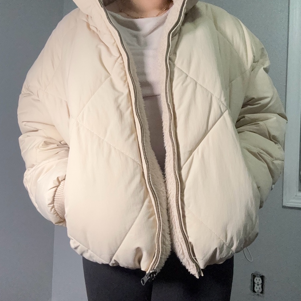 American Eagle Outfitters Women's Puffer Jacket